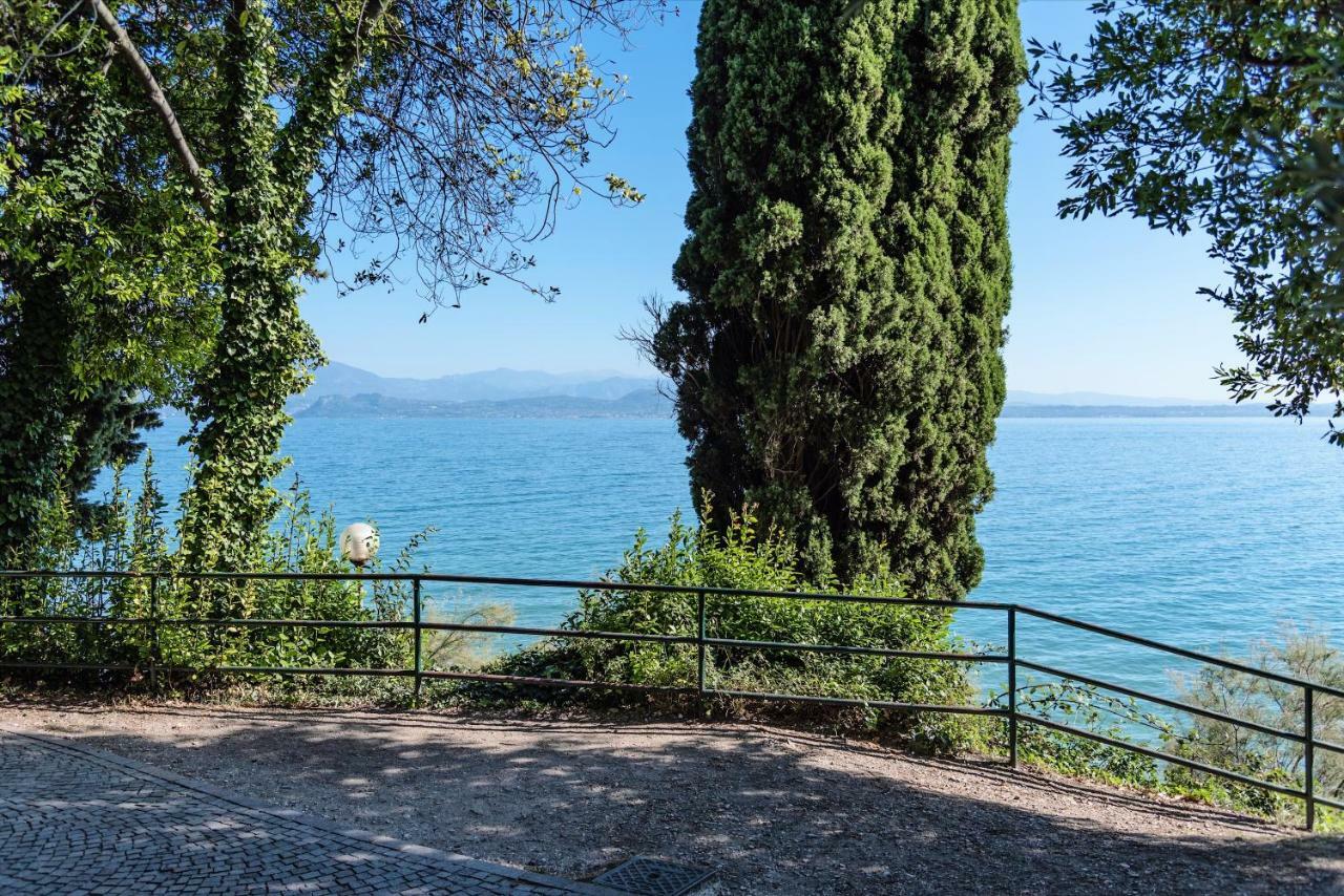Casa Di Alex | Sirmione Apartment Exterior photo